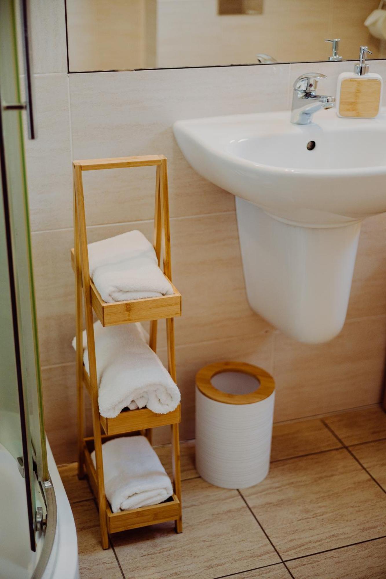 Hotel Bonsai ニエムツァ エクステリア 写真